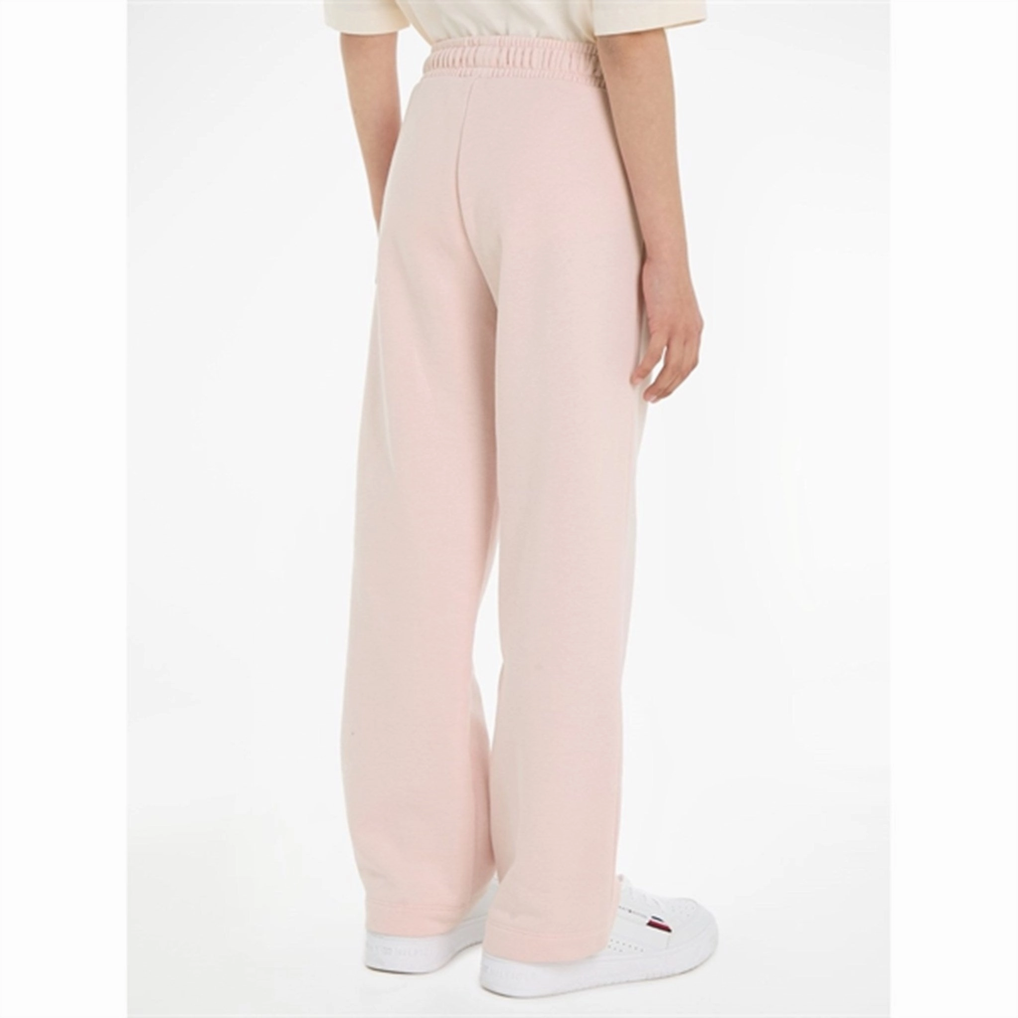 Tommy Hilfiger Hilfiger Script Wide Sweatpant Whimsy Pink fashion-forward venue