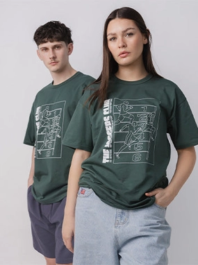Fashion Comfort Track Graphic Tee