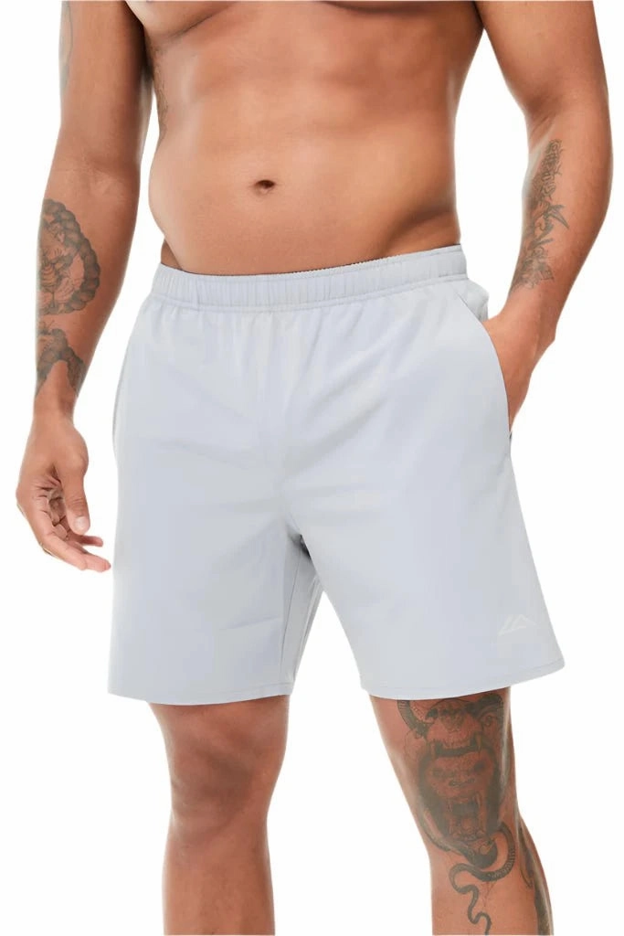 FoldOverClosure sophisticated appearance Trailberg Essentials 2.0 Short Men