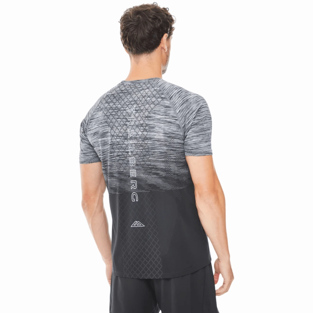 Trailberg Stride Seamless T-Shirt Men Sustainable Production Process Vintage authenticity