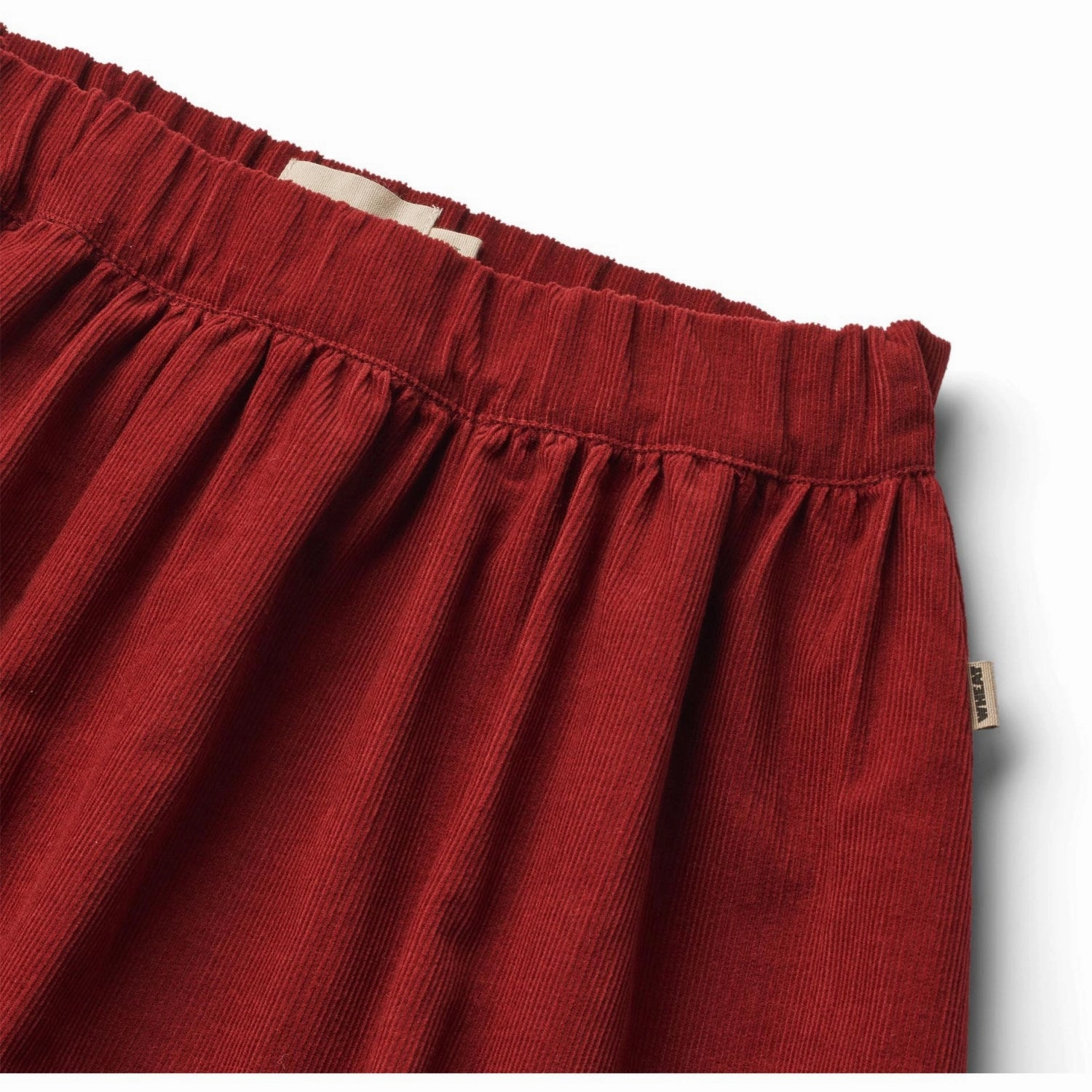 Wheat Cherry Red Skirt Sissi garden party Calm Mood
