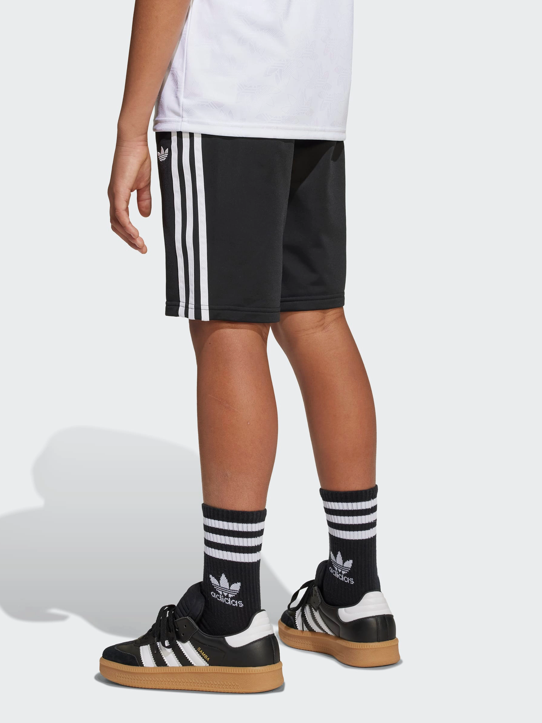 Basic Look Travel Clothing Tricot Shorts