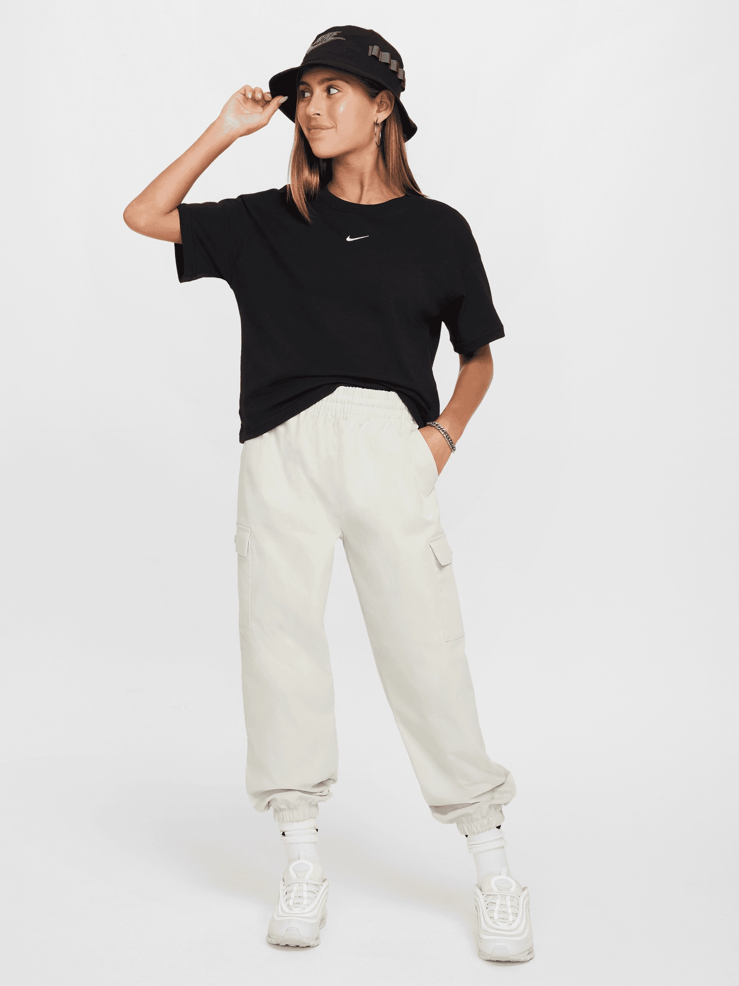 Sportswear Essential T-Shirt Youth Low carbon footprint Ultra Soft Blended Textile