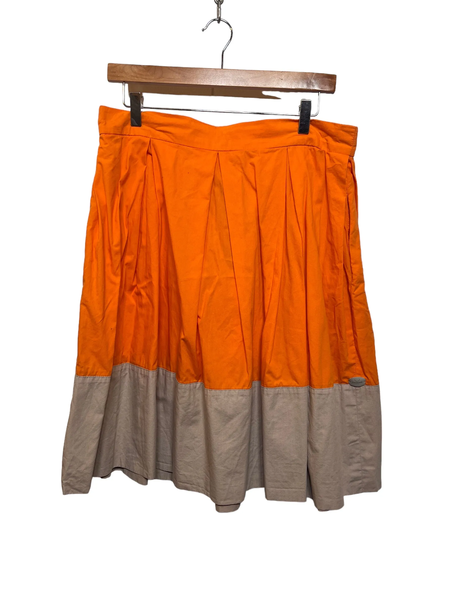 Everyday Feel cycling clothing Women??s Orange Grey Skirt (Size XL)