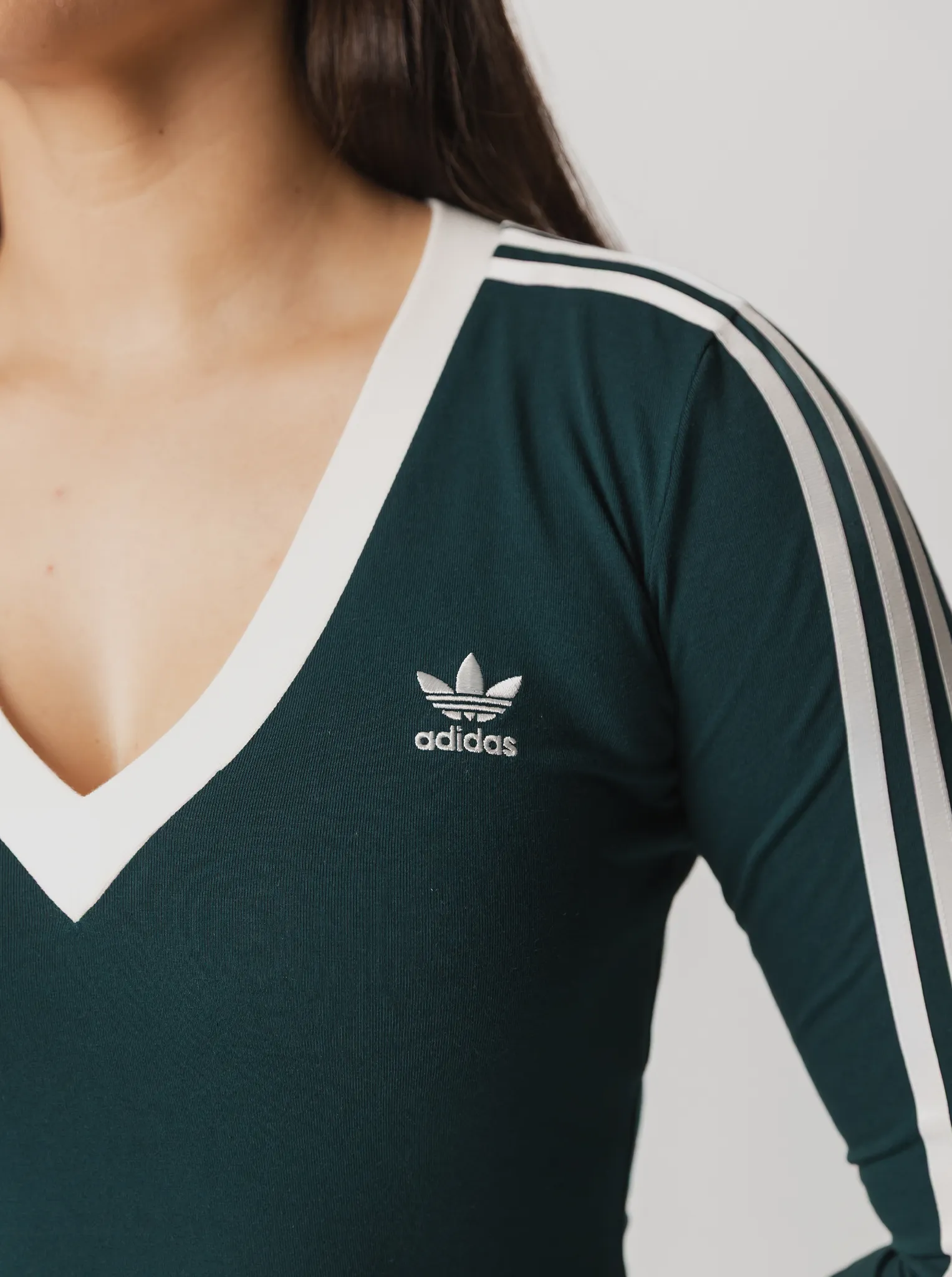 ContrastStitching Grace Base V-Neck Maxi Dress