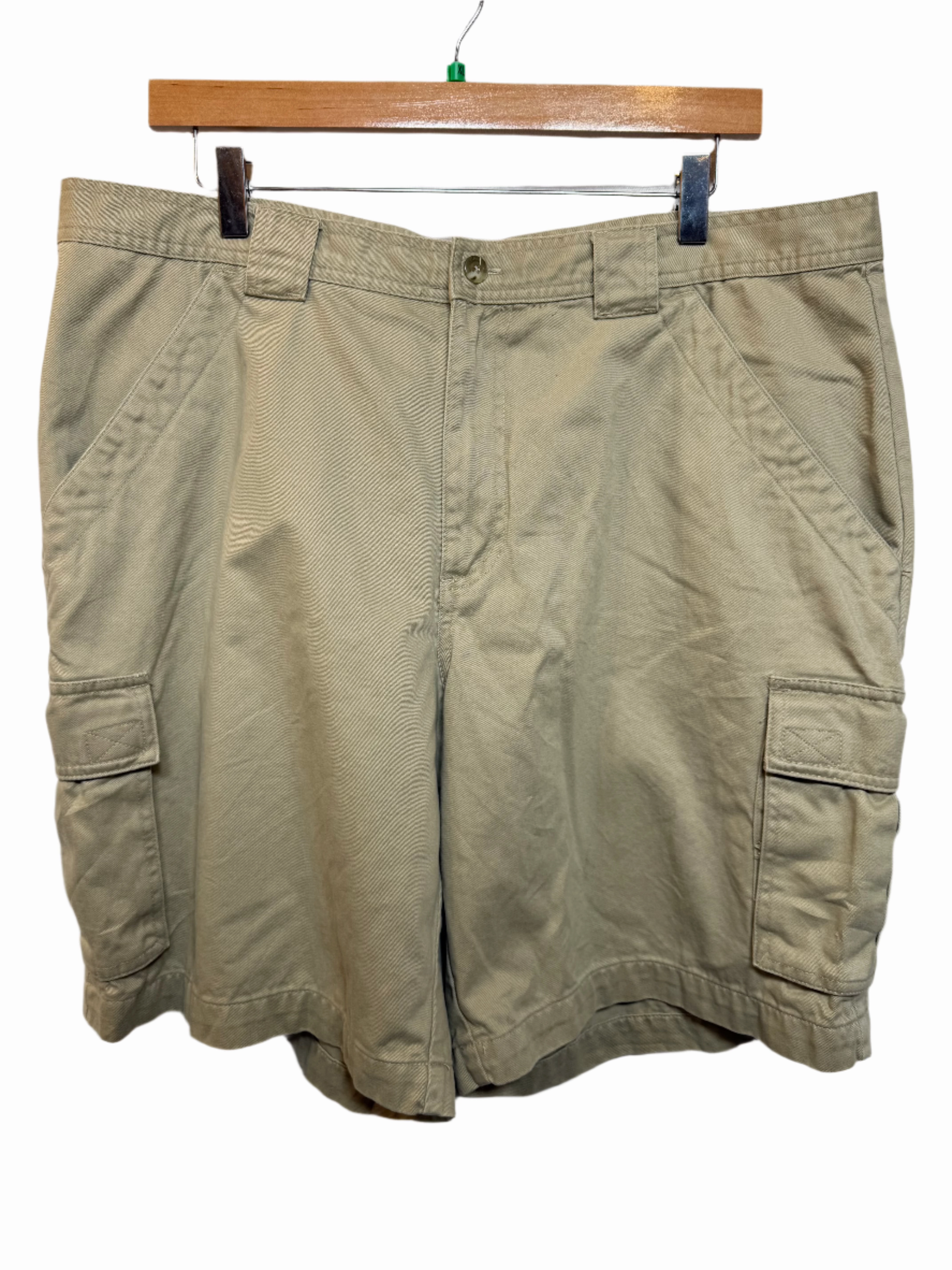 Columbia Mens Tan Cargo Shorts (Size XL) Summer essentials Durable Material