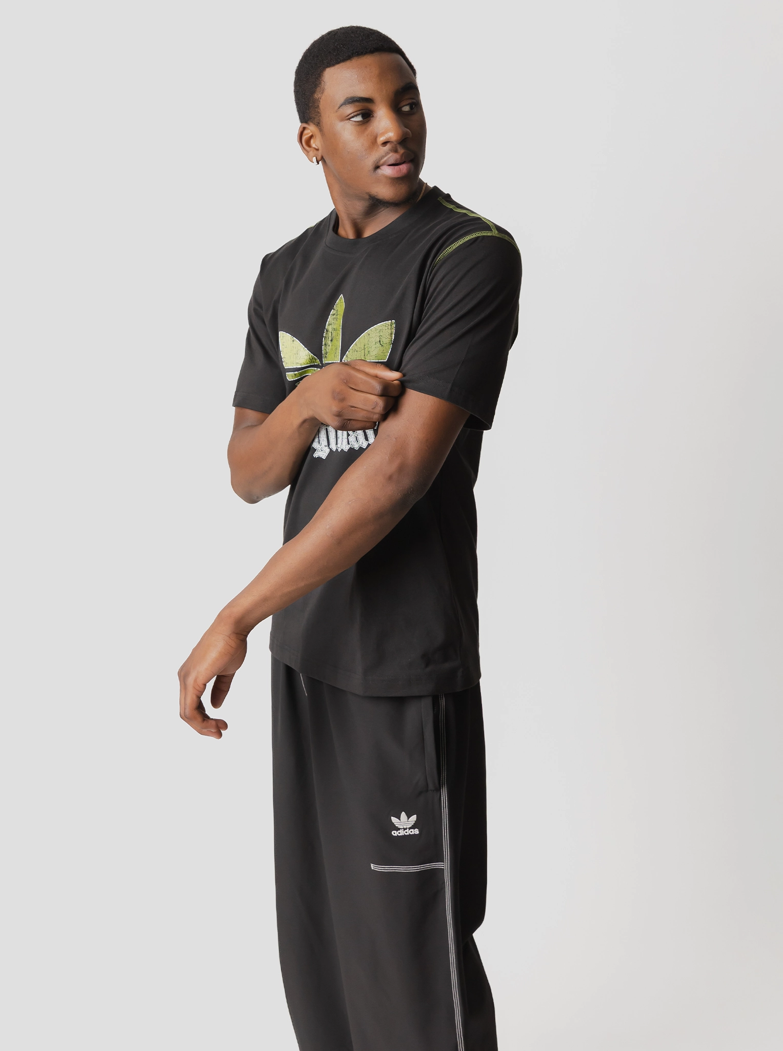 Distressed Graphic Tee Relaxed Look Men's