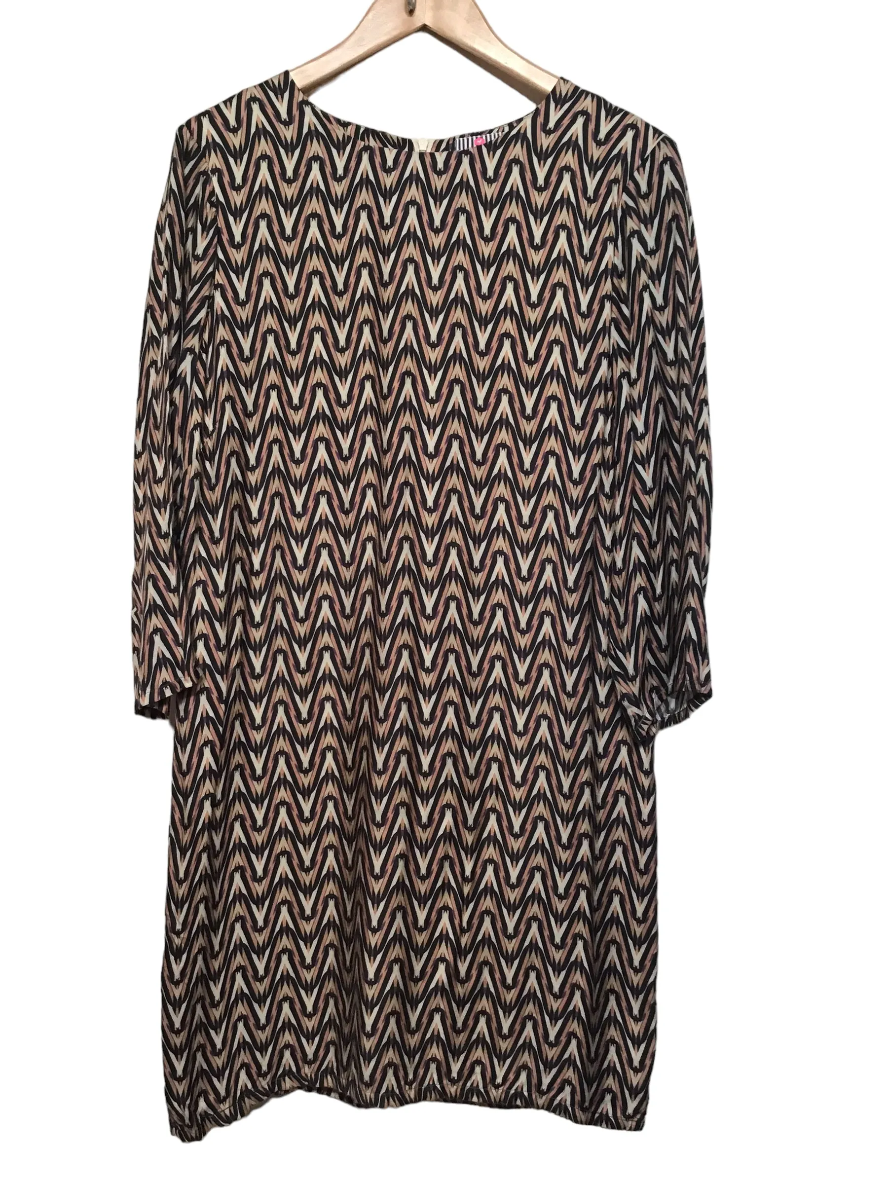 Calm Flow Vilagallo Dress (Size L)