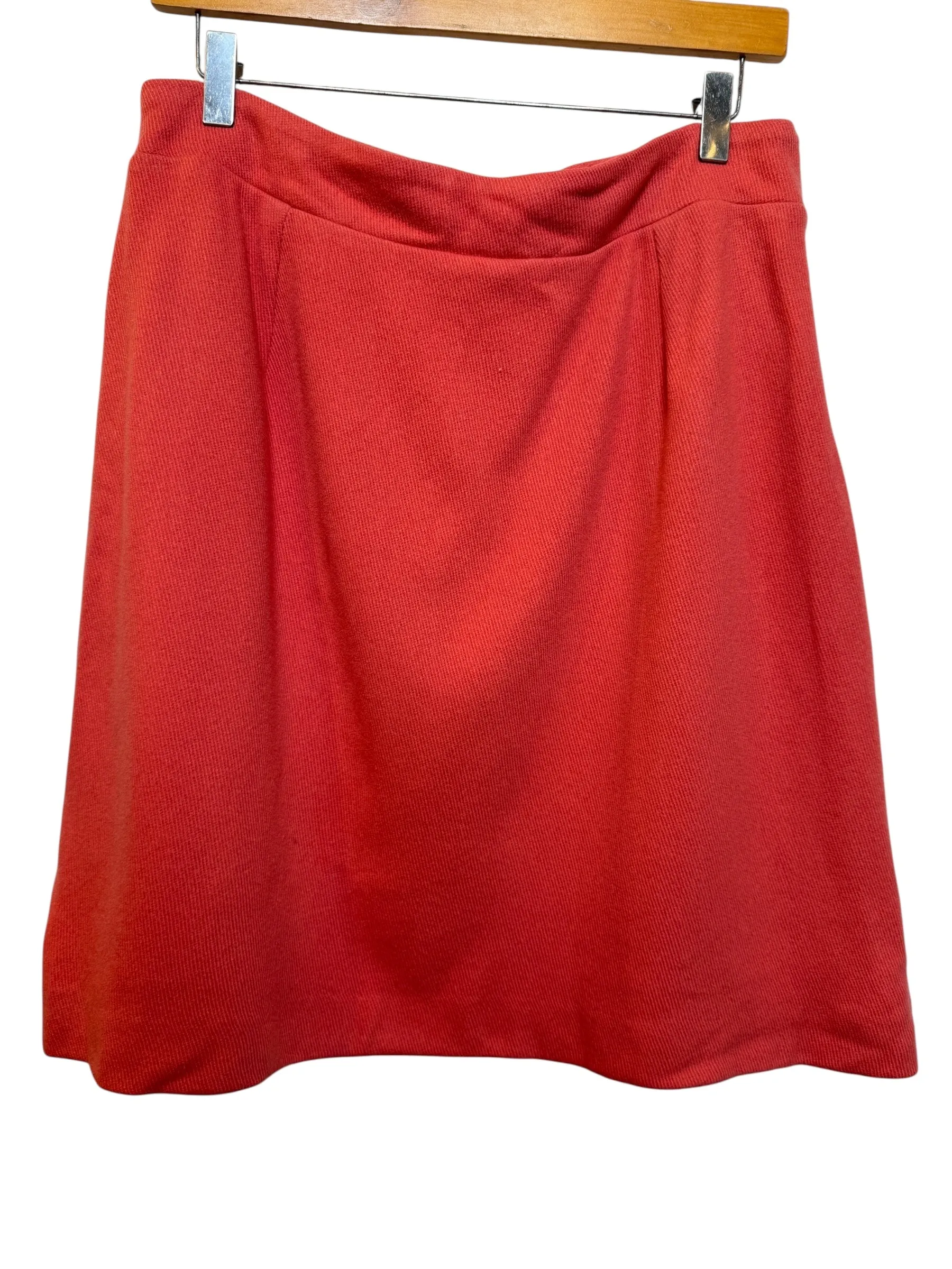 Vilagallo Red Skirt (Size XL) yoga clothing Leather shorts