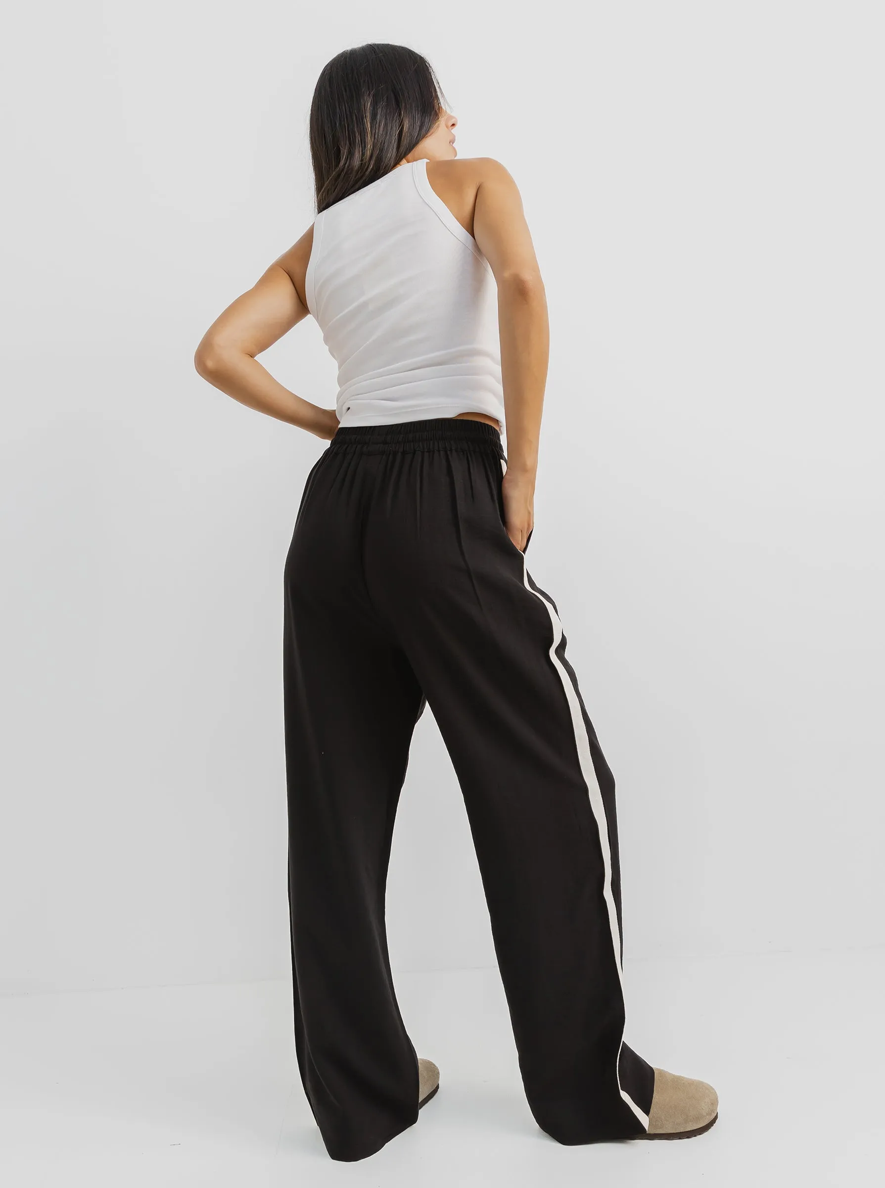 Weekender Pant Longline Stay Flexible WrinkleResistantMaterial