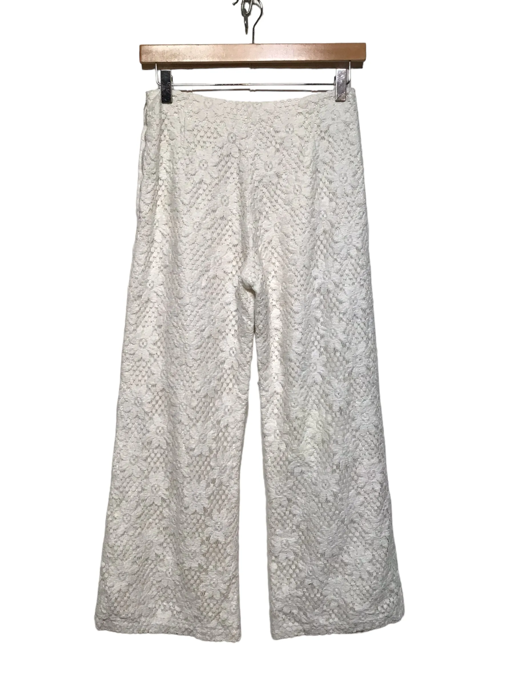 White Lace Trousers (Size M) FadeResistantTreatment
