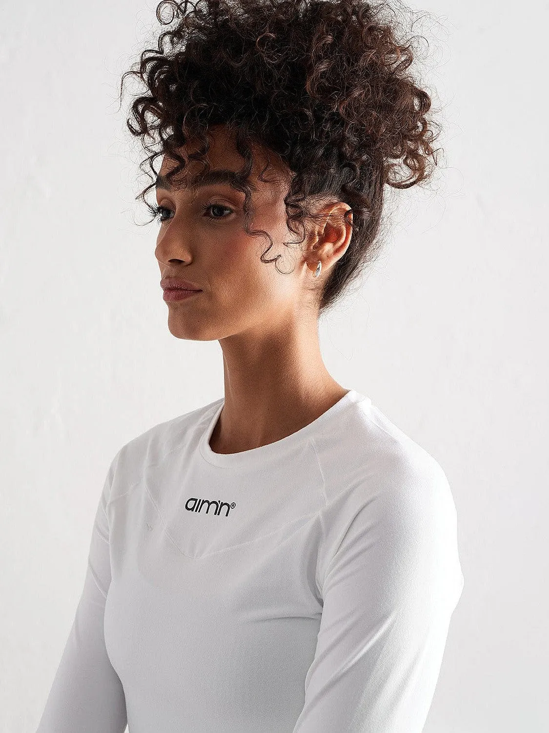 Low Profile Collar White Soft Basic Long Sleeve Tee