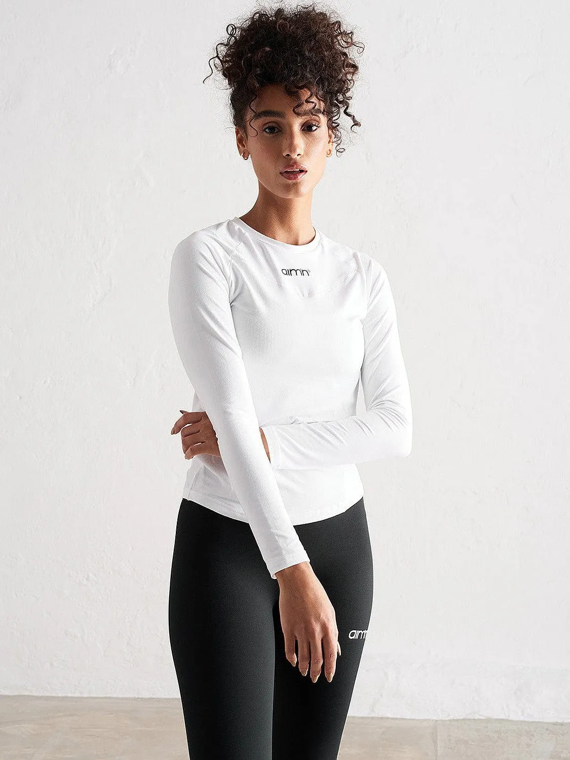 Universal Silhouette Chill Design White Soft Basic Long Sleeve Tee