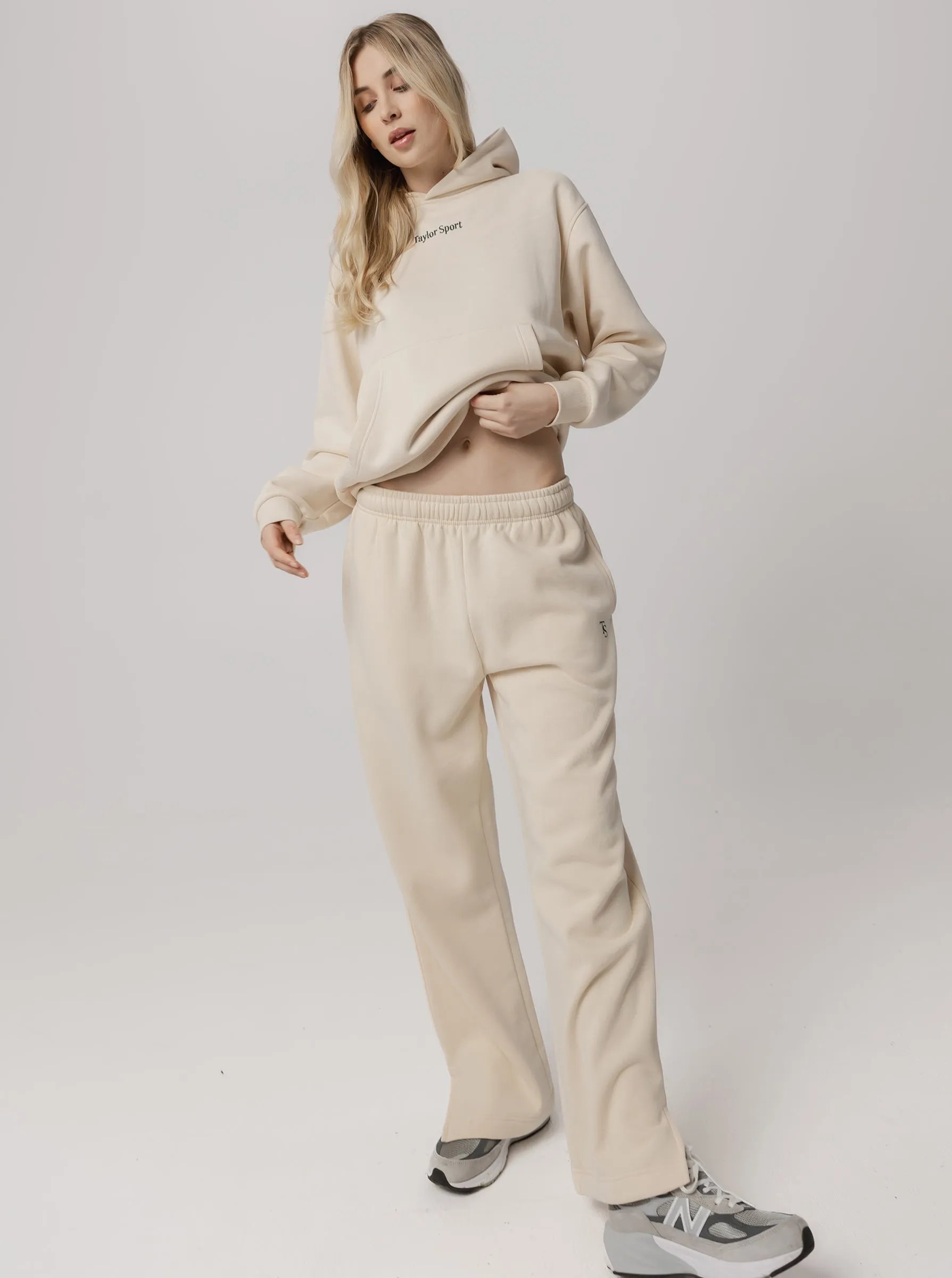 Wide Leg Sweats in Vanilla Breathable Lining