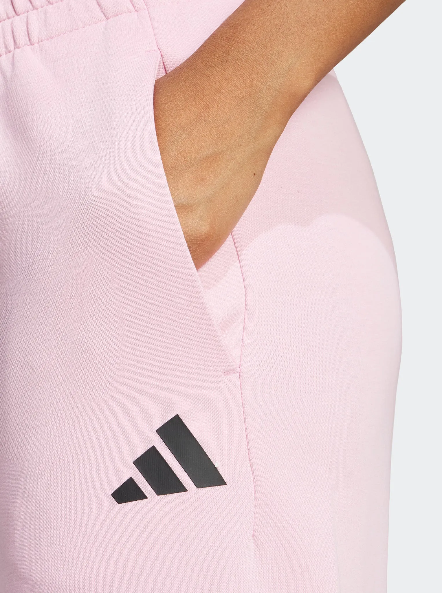 Future Icons 3-Stripes Tracksuit Bottoms FlexibleMobility Comfy Design