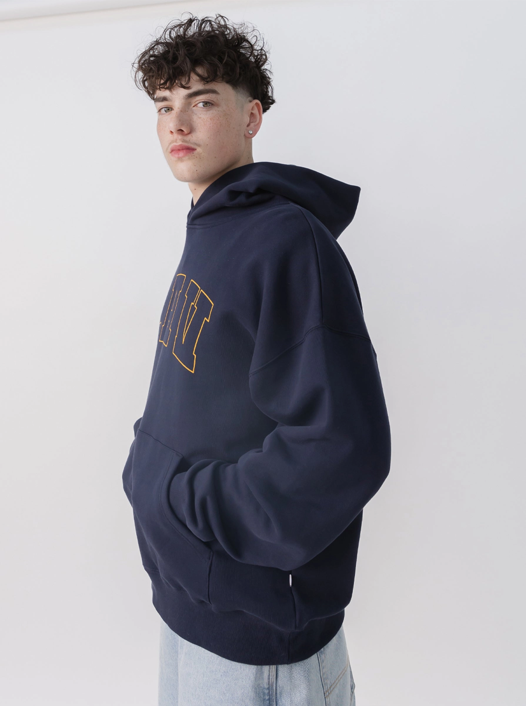 LAV Hoodie All Season Wear