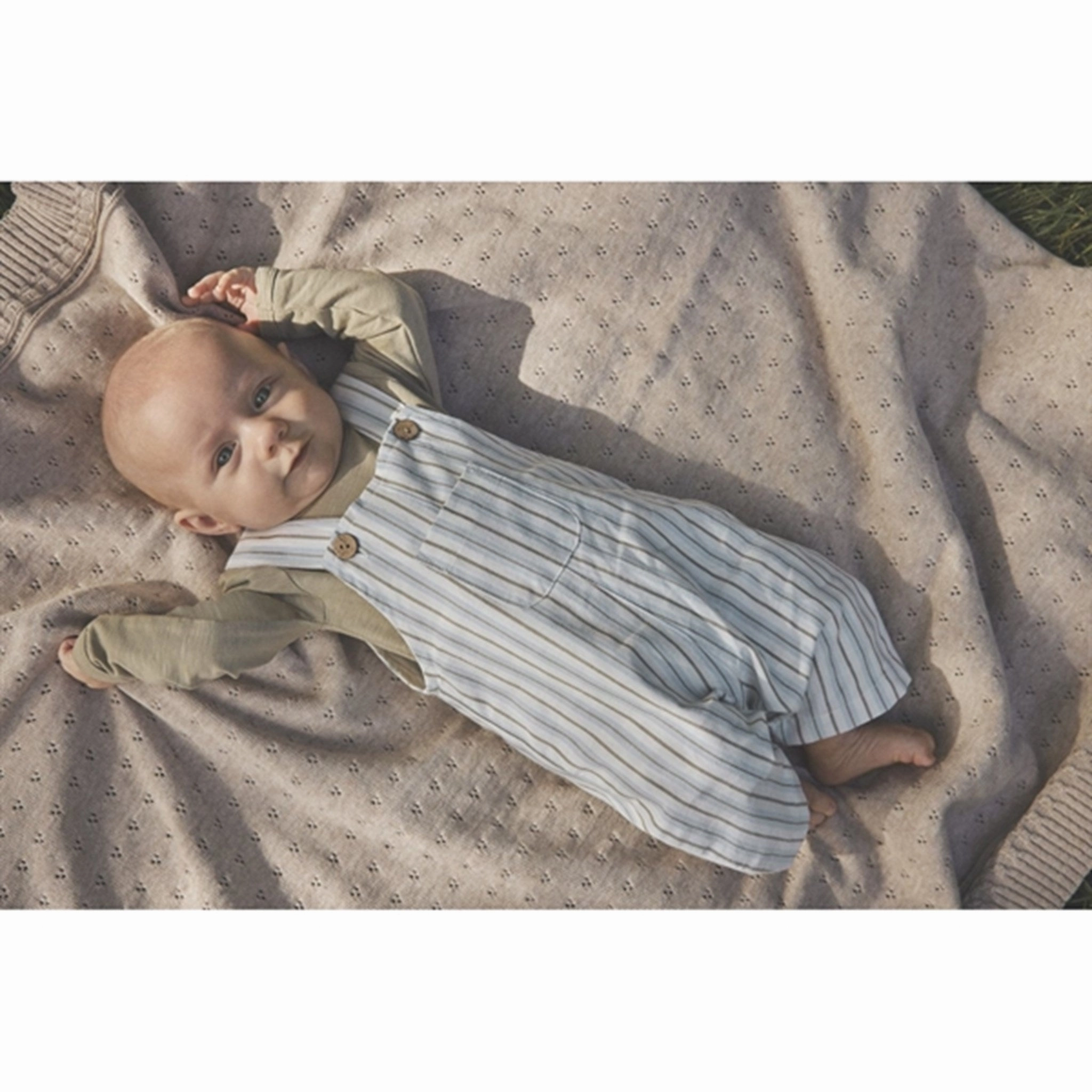 Huttelihut Woven Stripe Silver Sage Onesie w. Lining Mid-rise fit
