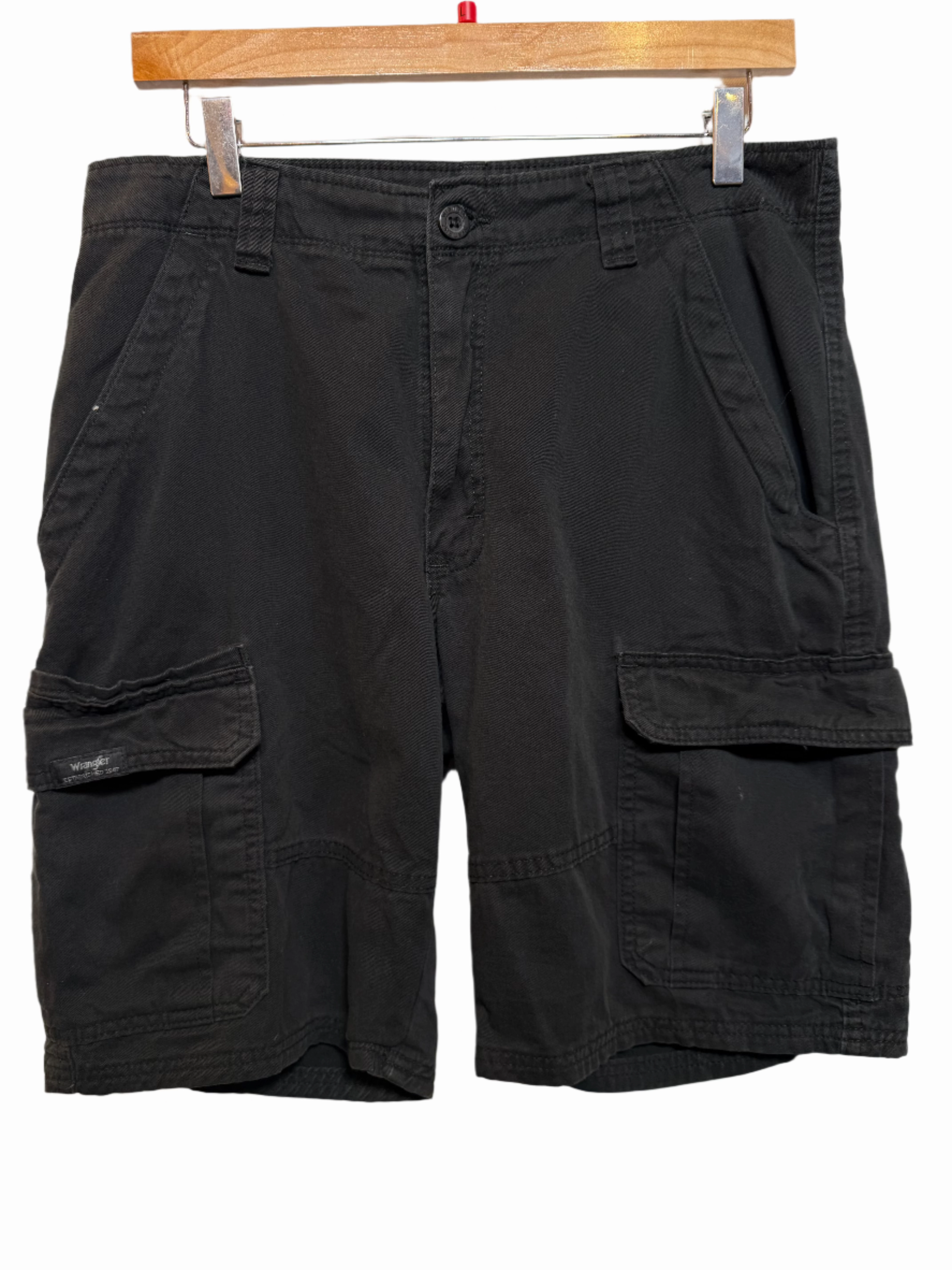 Wrangler Mens Black Cargo Shorts (Size L) Layer Ready Smooth Fabric